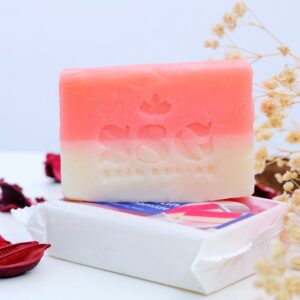 Gluta Arbutin with Niacinamide Intense Whitening Soap (100g)